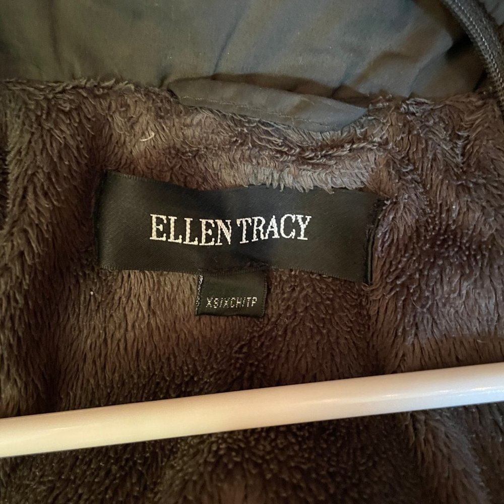 Puffer Jacket - Picture 5 of 6